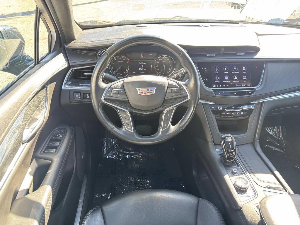 used 2020 Cadillac XT5 car, priced at $23,889