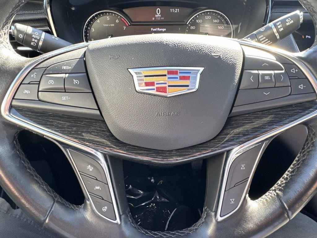 used 2020 Cadillac XT5 car, priced at $23,889