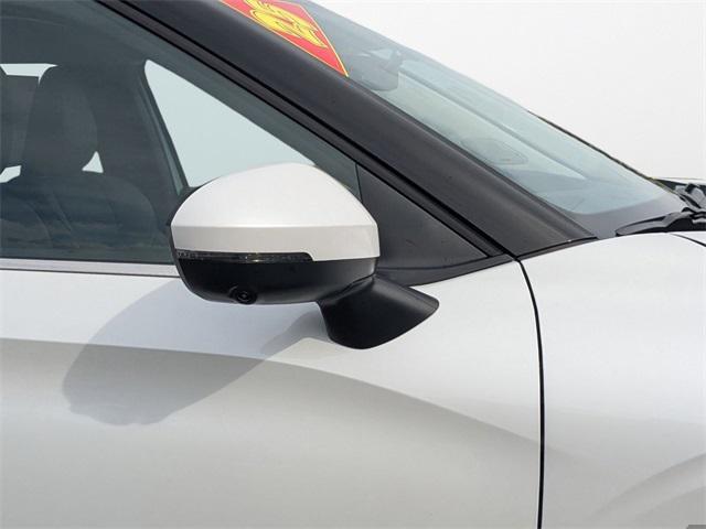 new 2025 Mitsubishi Outlander car, priced at $28,606