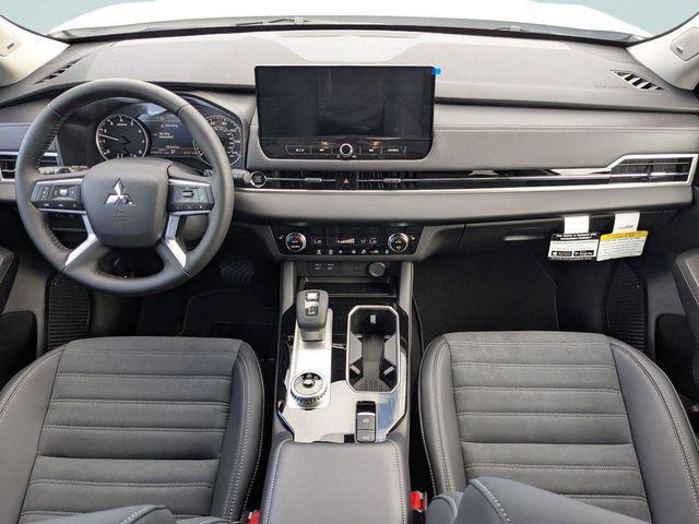 new 2026 Mitsubishi Outlander car, priced at $32,584