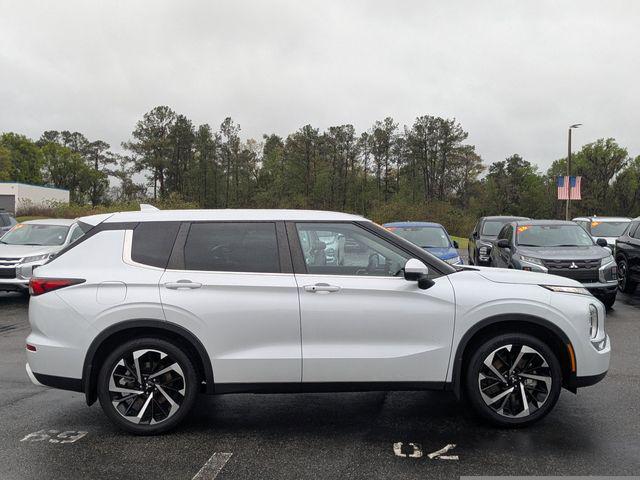 used 2023 Mitsubishi Outlander car, priced at $23,000