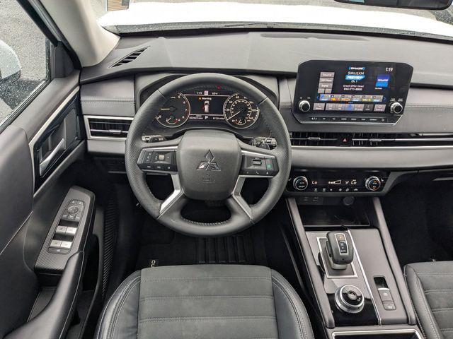 used 2023 Mitsubishi Outlander car, priced at $23,000