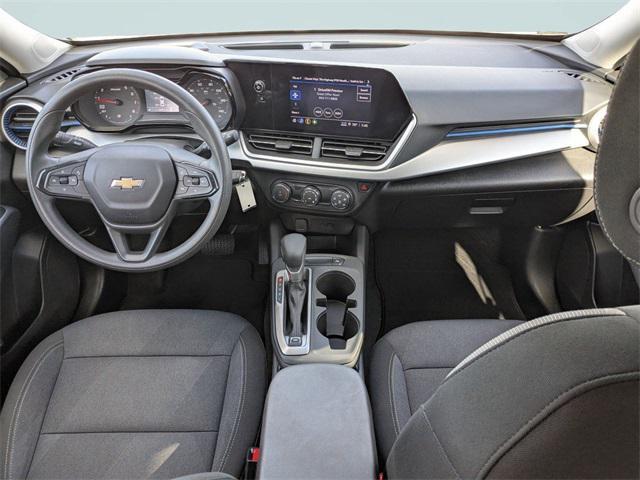 used 2025 Chevrolet Trax car, priced at $18,500