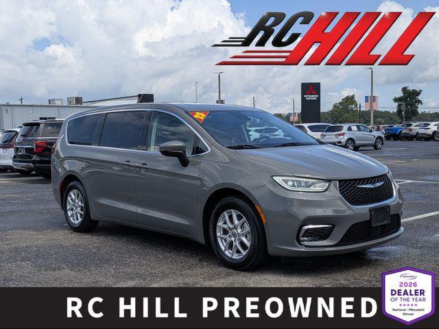 used 2023 Chrysler Pacifica car, priced at $23,597
