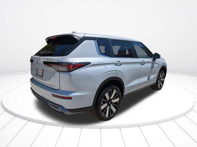 new 2026 Mitsubishi Outlander car, priced at $30,070