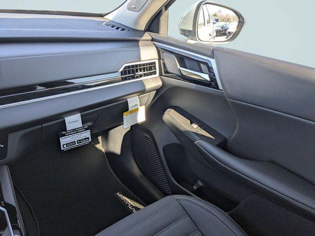 new 2026 Mitsubishi Outlander car, priced at $33,034