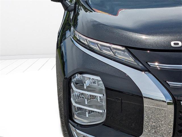 new 2025 Mitsubishi Outlander car, priced at $35,874