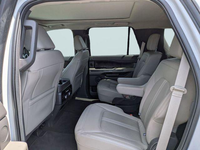 used 2021 Ford Expedition car, priced at $37,698