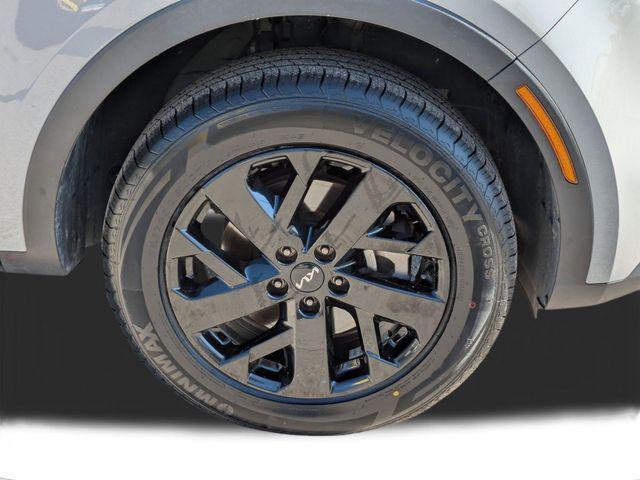 used 2023 Kia Sorento car, priced at $27,198