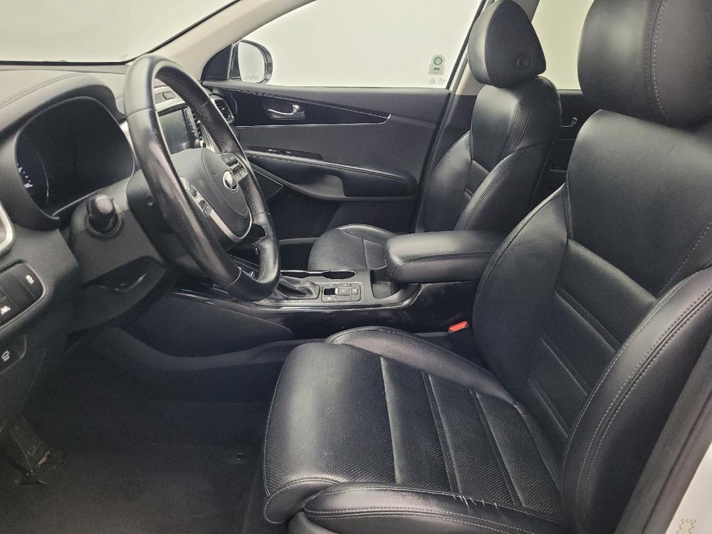 used 2020 Kia Sorento car, priced at $23,195