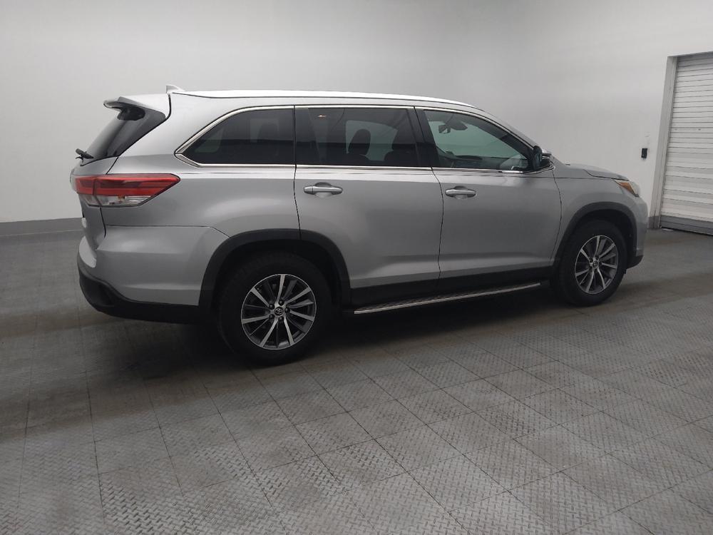 used 2019 Toyota Highlander car, priced at $24,495