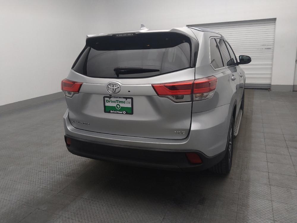 used 2019 Toyota Highlander car, priced at $24,495