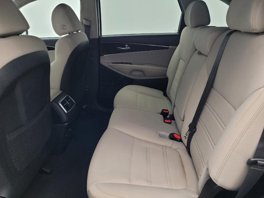 used 2019 Kia Sorento car, priced at $17,095