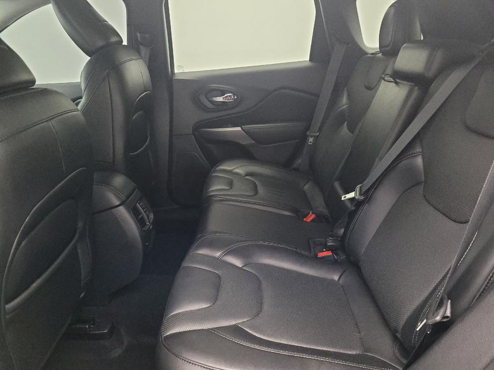 used 2021 Jeep Cherokee car, priced at $20,195