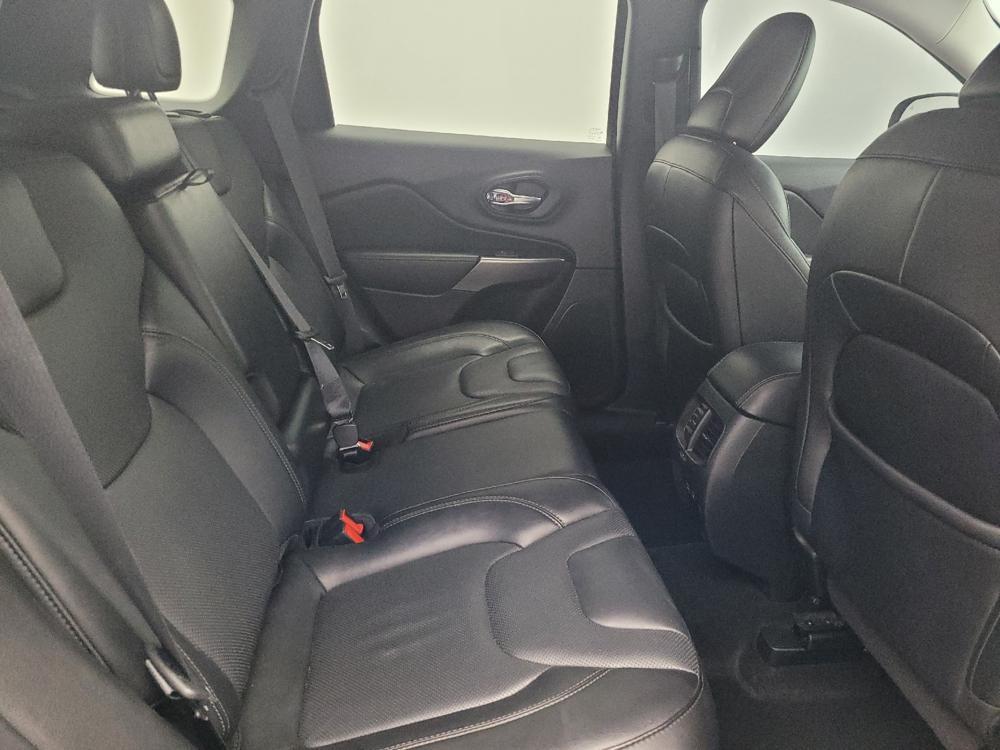 used 2021 Jeep Cherokee car, priced at $20,195