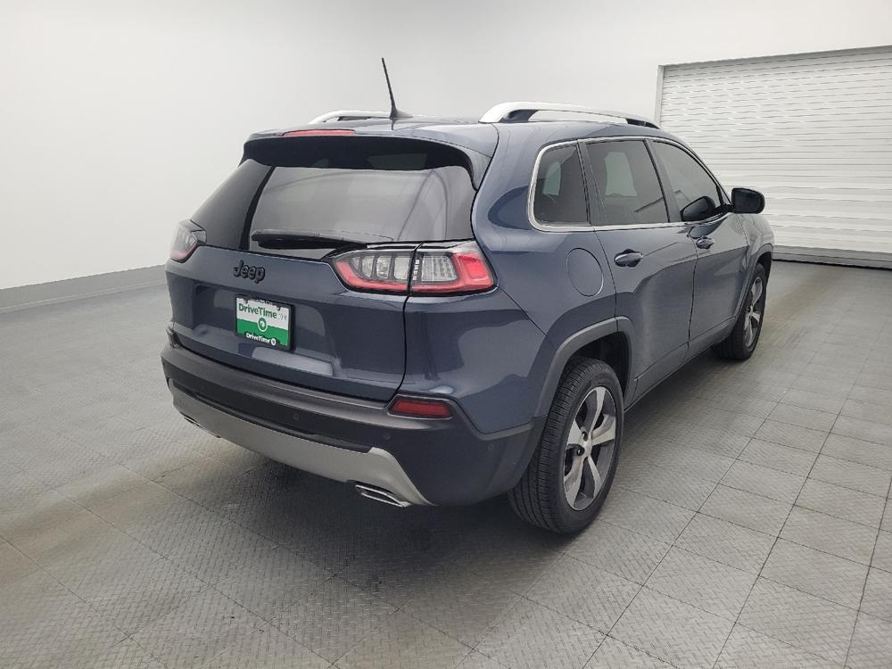 used 2021 Jeep Cherokee car, priced at $20,195