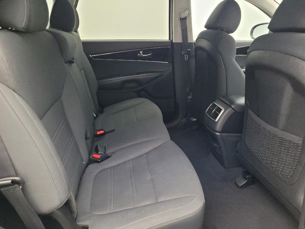 used 2020 Kia Sorento car, priced at $16,495