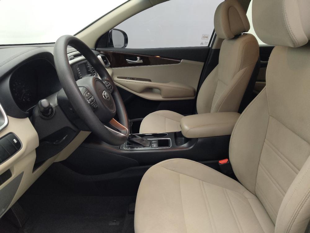 used 2016 Kia Sorento car, priced at $14,895