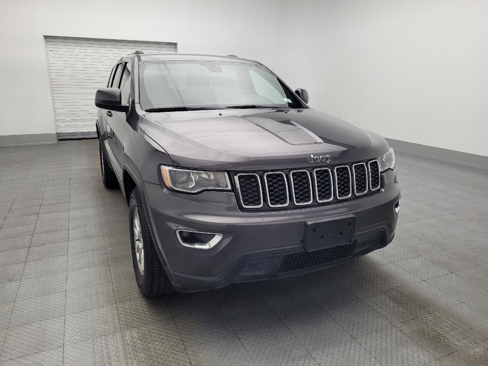 used 2018 Jeep Grand Cherokee car, priced at $17,195