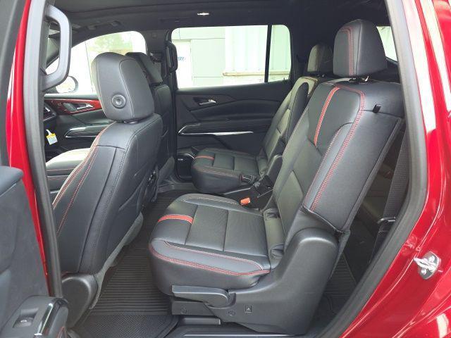 new 2026 Chevrolet Traverse car, priced at $59,257