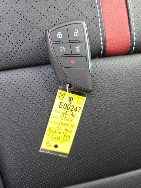 new 2026 Chevrolet Traverse car, priced at $59,257