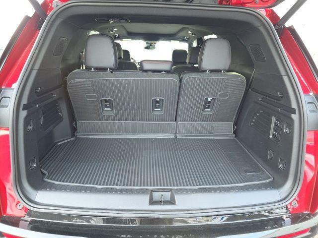 new 2026 Chevrolet Traverse car, priced at $59,257