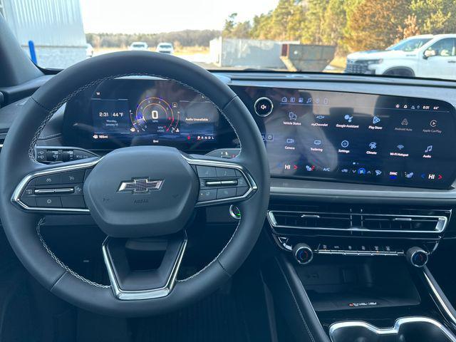 new 2026 Chevrolet Traverse car, priced at $46,068