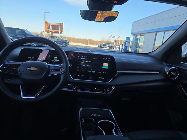 used 2025 Chevrolet Equinox car, priced at $27,308