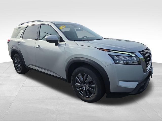 used 2024 Nissan Pathfinder car, priced at $29,288