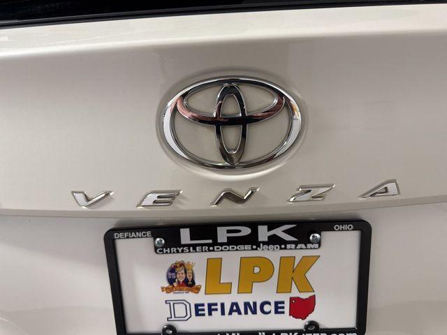 used 2011 Toyota Venza car, priced at $10,000