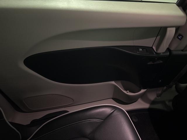 used 2022 Chrysler Pacifica Hybrid car, priced at $31,000