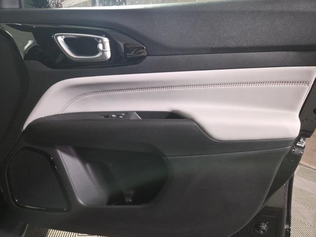 new 2026 Jeep Compass car, priced at $30,996