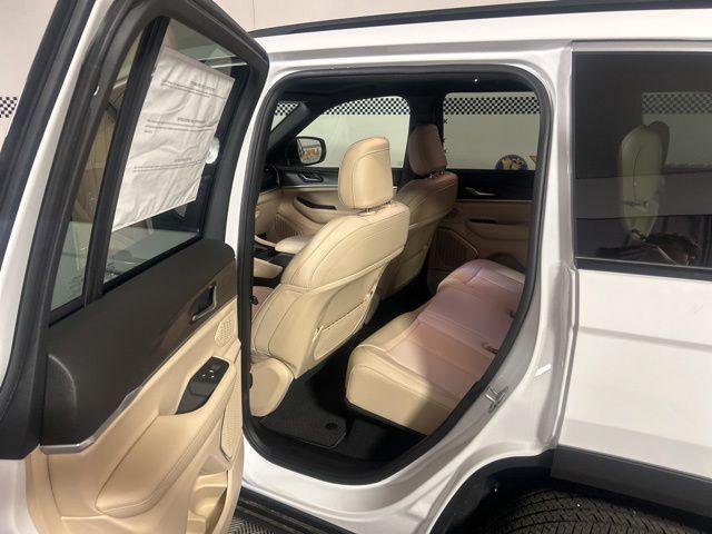 new 2026 Jeep Grand Cherokee car