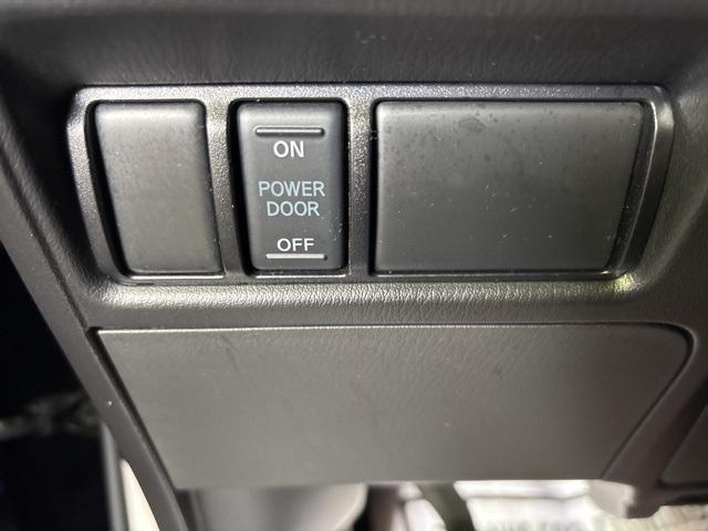 used 2024 Nissan Armada car, priced at $40,000