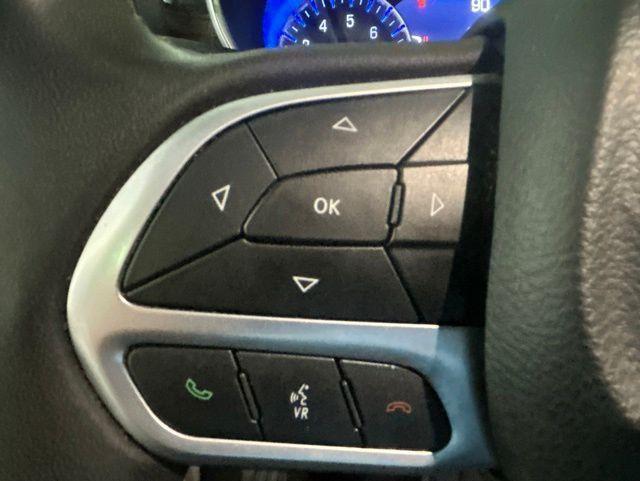 used 2022 Chrysler Pacifica car, priced at $22,000