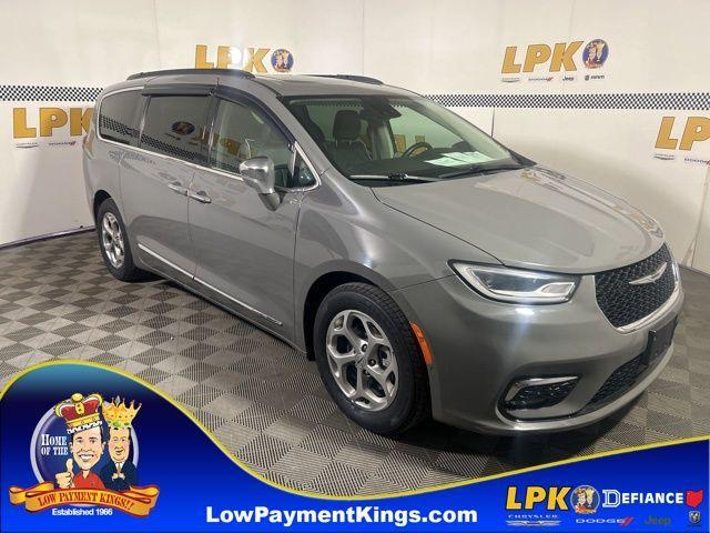used 2022 Chrysler Pacifica car, priced at $22,000