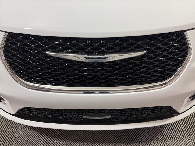 new 2026 Chrysler Pacifica car, priced at $46,188
