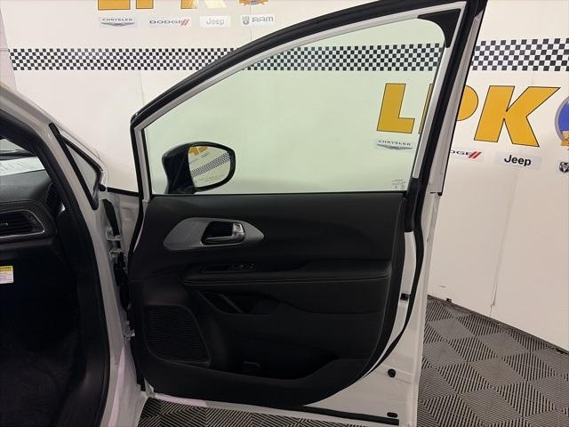 new 2026 Chrysler Pacifica car, priced at $46,188