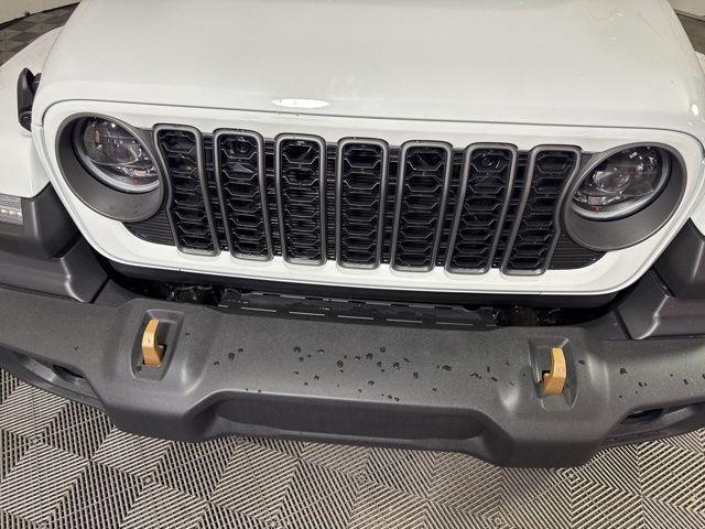 new 2026 Jeep Wrangler car, priced at $46,689