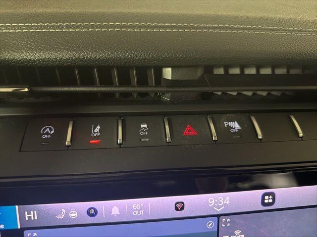 new 2026 Jeep Grand Cherokee car, priced at $49,998