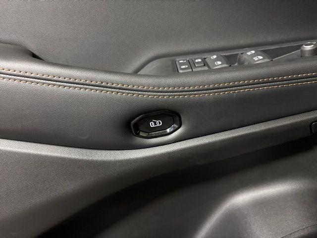 new 2026 Jeep Cherokee car, priced at $42,590
