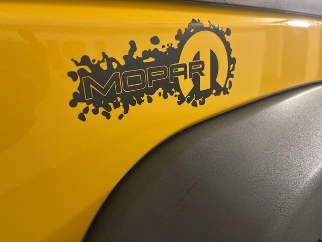 used 2015 Jeep Wrangler Unlimited car, priced at $13,994