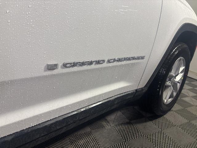new 2026 Jeep Grand Cherokee car, priced at $44,905