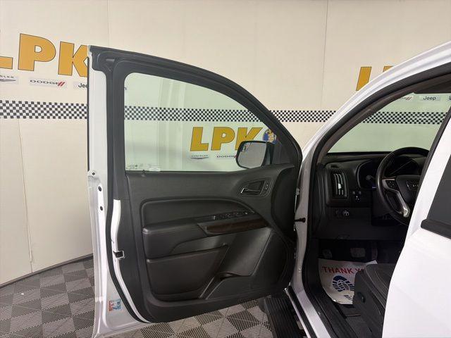 used 2022 GMC Canyon car, priced at $26,000