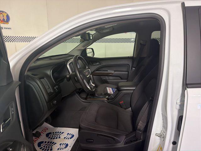 used 2022 GMC Canyon car, priced at $26,000