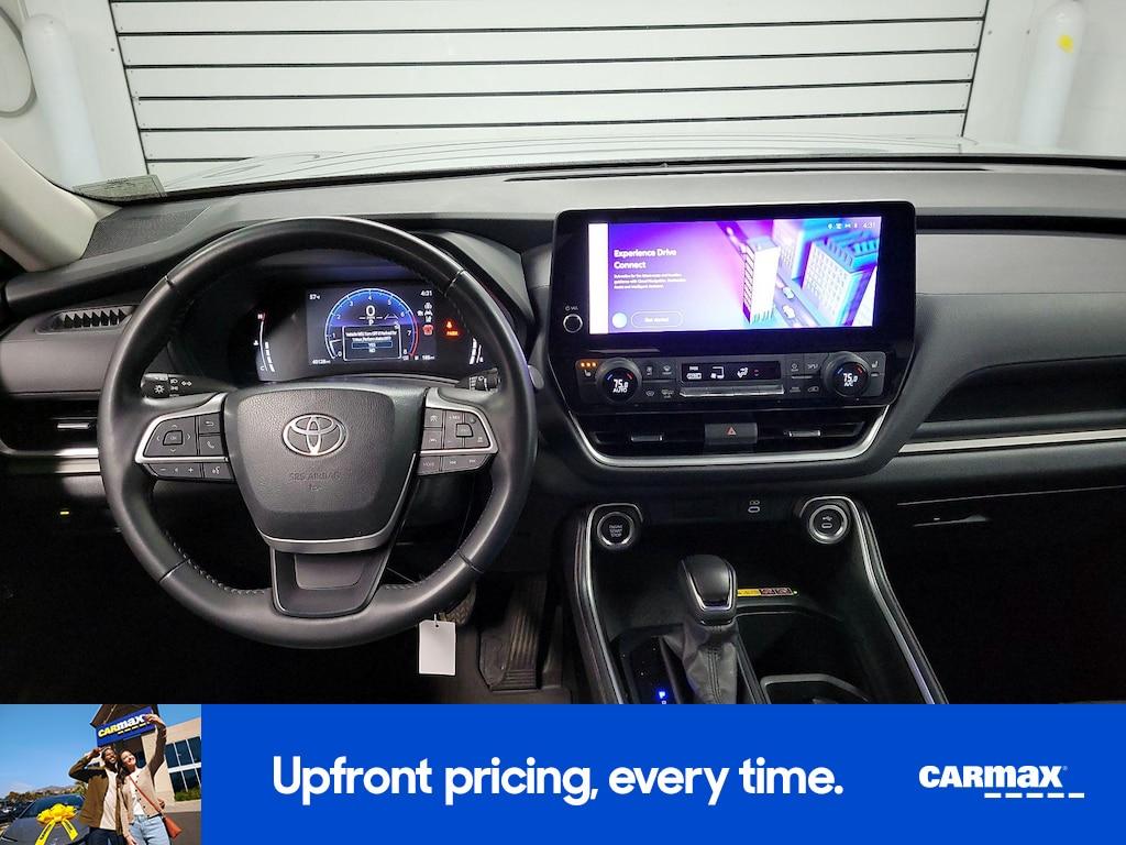 used 2024 Toyota Grand Highlander car, priced at $40,998