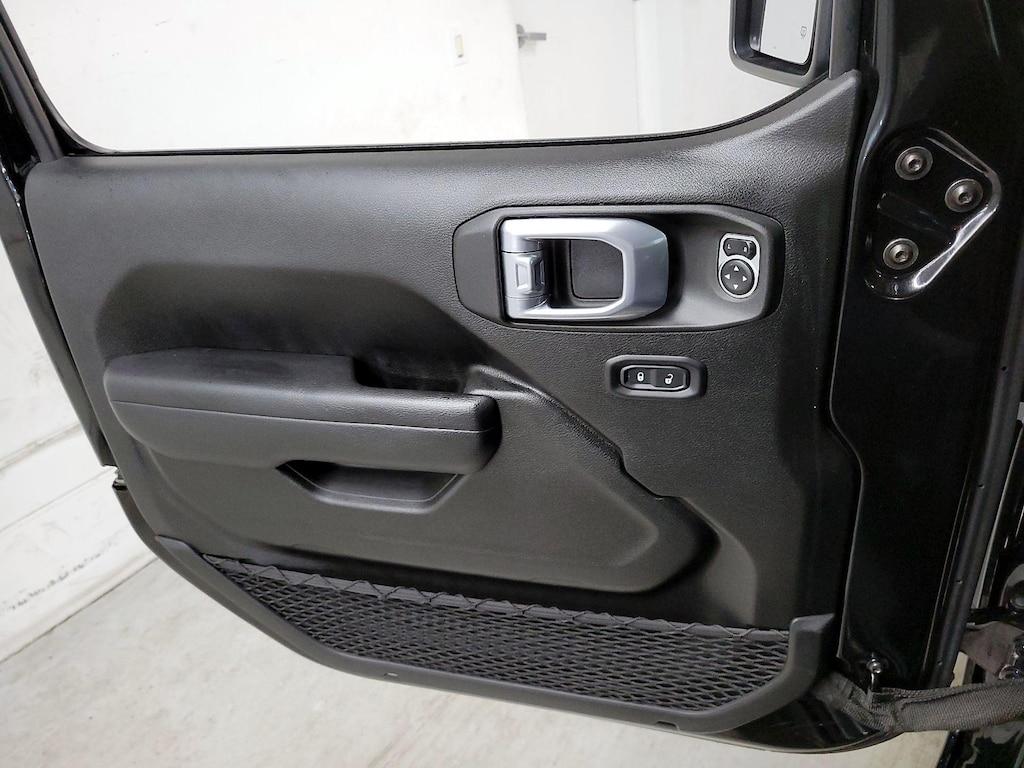 used 2022 Jeep Wrangler car, priced at $30,998