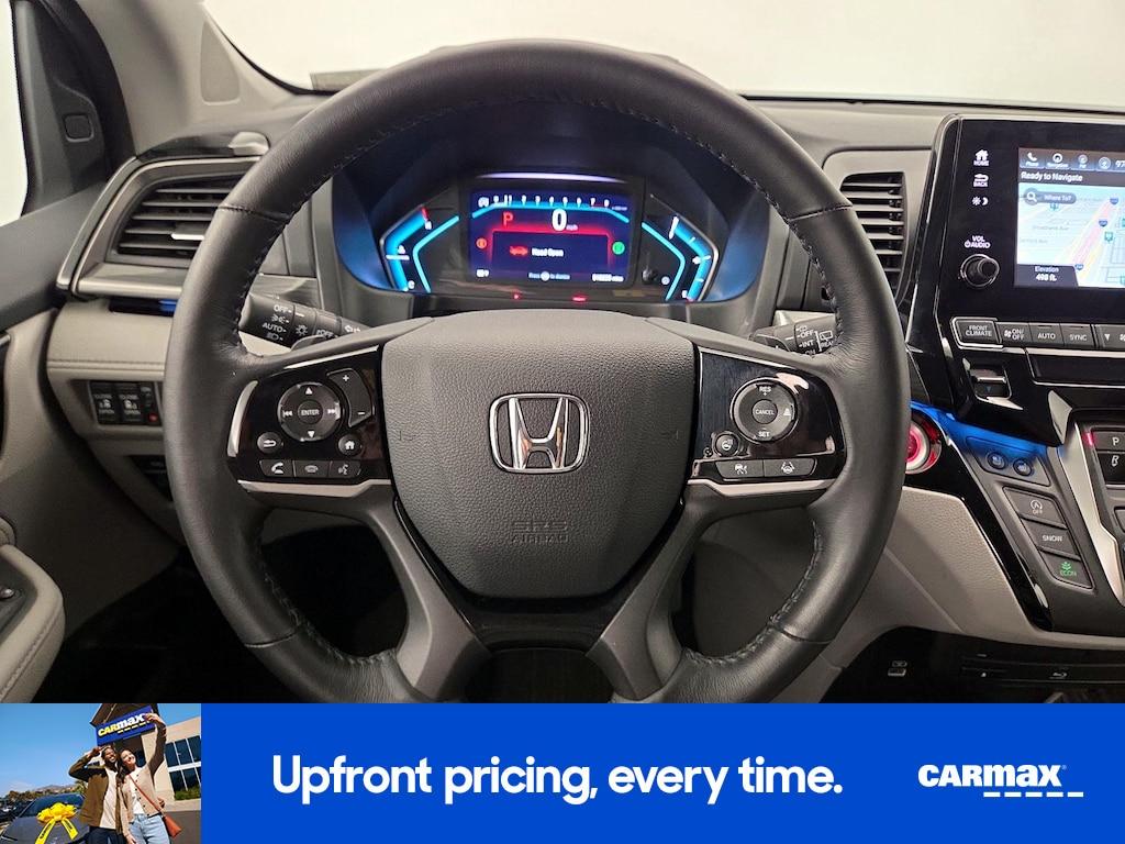 used 2024 Honda Odyssey car, priced at $44,998