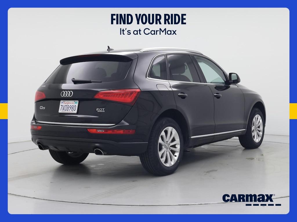 Audi Q5 view 9