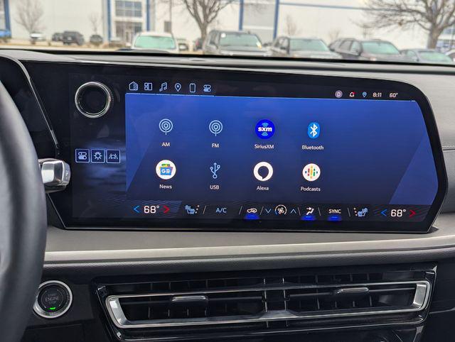 used 2024 Chevrolet Traverse car, priced at $35,495